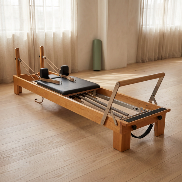 Foldable Pilates Reformer Pilates Machine Reformer Folding Pilates Reformer — Studio Shot